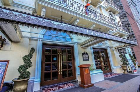 Luneta Hotel (Manila, Philippines), Manila hotel discounts.